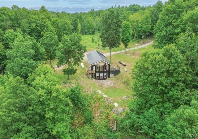 Photo 5 of Single family home for sale at 42281 Honey Hl Rd, Theresa, NY 13691 | MLS# S1700073 | Listing updated on 2026-07-23