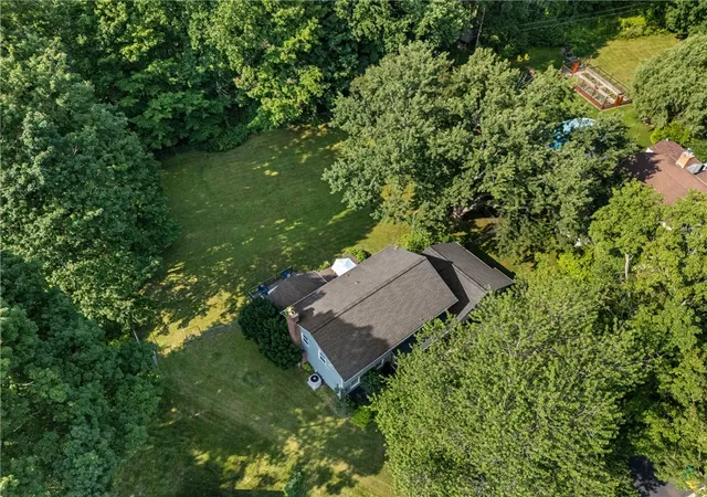 45th image of 694 Shanlee Dr, Webster, NY 14580 | MLS# R1700310