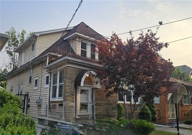 Photo 2 of Multi family home for sale at 121 Arden Ave, Buffalo, NY 14215 | MLS# B1700666 | Listing updated on 2026-07-21