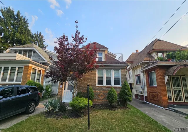 Photo 3 of Multi family home for sale at 121 Arden Ave, Buffalo, NY 14215 | MLS# B1700666 | Listing updated on 2026-07-21