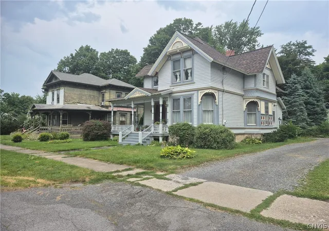 Photo 3 of Sale Pending at 2697 Van Buren St, Weedsport, NY 13166 | MLS# S1700678 | Listing updated on 2026-07-31