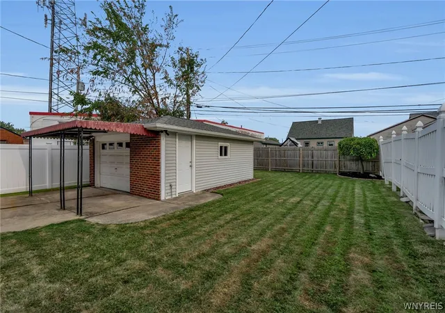 5th image of 149 Desmond Dr, Tonawanda, NY 14150 | MLS# B1700537