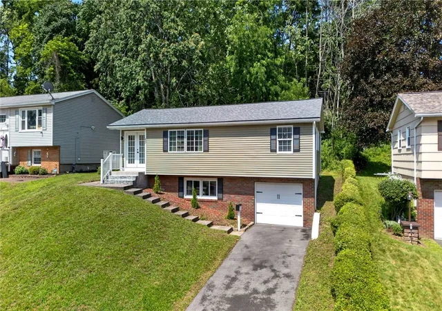 3rd image of 83 Valley St, Rochester, NY 14612 | MLS# R1700247