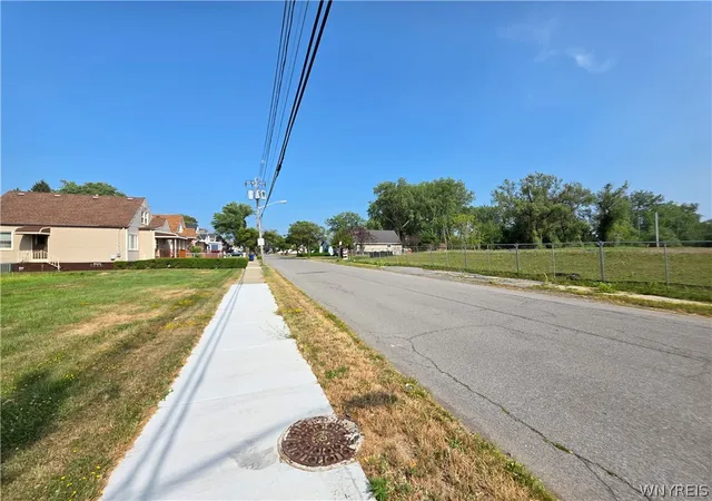 2nd image of 274 Marilla St, Buffalo, NY 14220 | MLS# B1700735