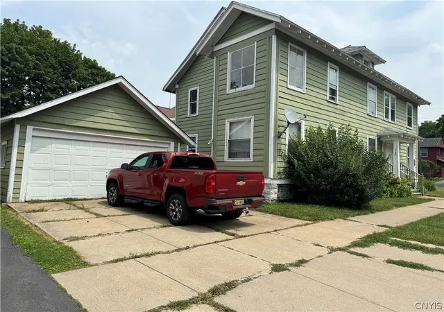 2nd image of 2006-2008 Holland Ave S, Utica, NY 13501 | MLS# S1700185