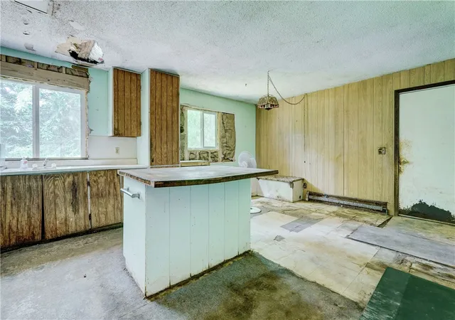 3rd image of 1150 Dalton Rd, Honeoye Falls, NY 14472 | MLS# R1699975