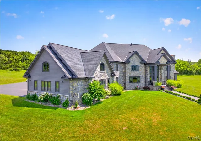 50th image of 9521 Mallory Rd, New Hartford, NY 13413 | MLS# S1700681