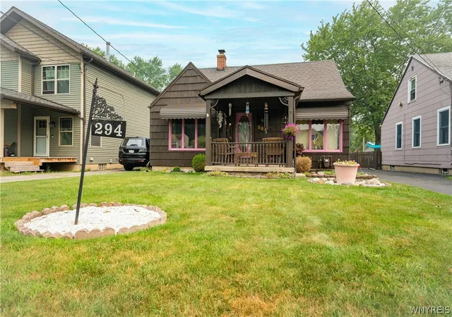 2nd image of 294 North Ave, Buffalo, NY 14224 | MLS# B1700112