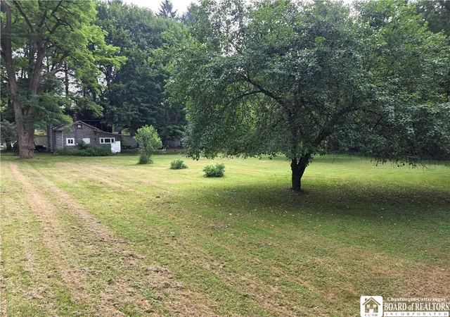 2nd image of 4992 Potter Rd, Mayville, NY 14757 | MLS# R1700257
