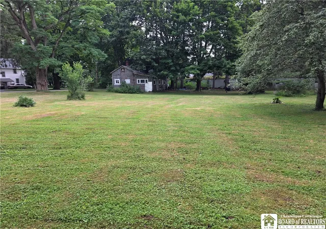 4th image of 4992 Potter Rd, Mayville, NY 14757 | MLS# R1700257
