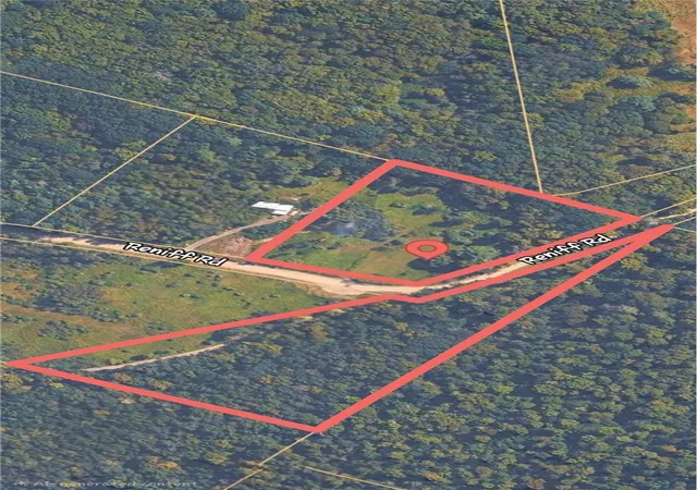 13th image of 407 Reniff Rd, Baldwin, NY 14859 | MLS# R1700550