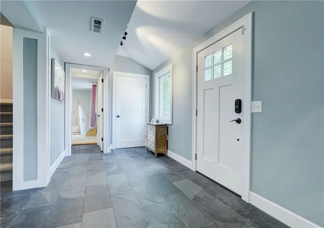5th image of 1193 Marsh Rd, Pittsford, NY 14534 | MLS# R1699428