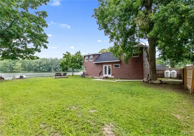 Photo 1 of Single family home for sale at 1082 Lynch Rd, Baldwinsville, NY 13027 | MLS# S1700522 | Listing updated on 2026-08-01