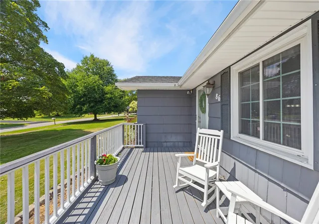 Photo 4 of Sale Pending at 86 Countryshire Dr, Rochester, NY 14626 | MLS# R1699406 | Listing updated on 2026-07-28