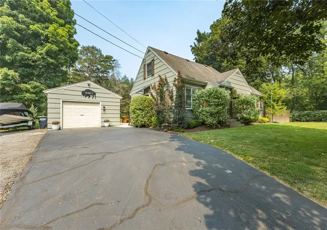 4th image of 6961 Rush Lima Rd, Honeoye Falls, NY 14472 | MLS# R1699827