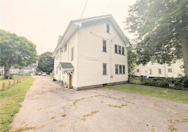 2nd image of 563 565 Woodbine Ave, Rochester, NY 14619 | MLS# R1700034