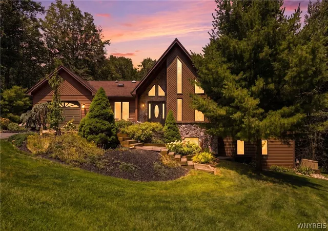 1st image of 6269 Hillcroft Dr, Boston, NY 14025 | MLS# B1699838