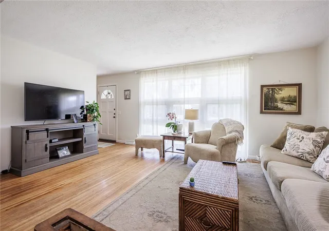 Photo 3 of Sale Pending at 244 Ransford Ave, Rochester, NY 14622 | MLS# R1700820 | Listing updated on 2026-07-29