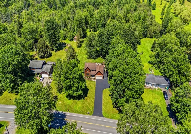 46th image of 6489 Tonawanda Creek Rd, Lockport Town, NY 14094 | MLS# B1700619