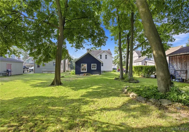Photo 27 of Sale Pending at 9 Lincoln Ave, Le Roy, NY 14482 | MLS# B1699905 | Listing updated on 2026-08-04