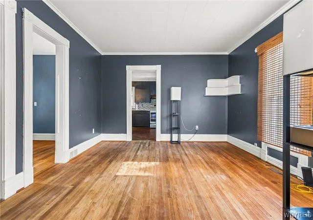 Photo 4 of Sale Pending at 9 Lincoln Ave, Le Roy, NY 14482 | MLS# B1699905 | Listing updated on 2026-08-04