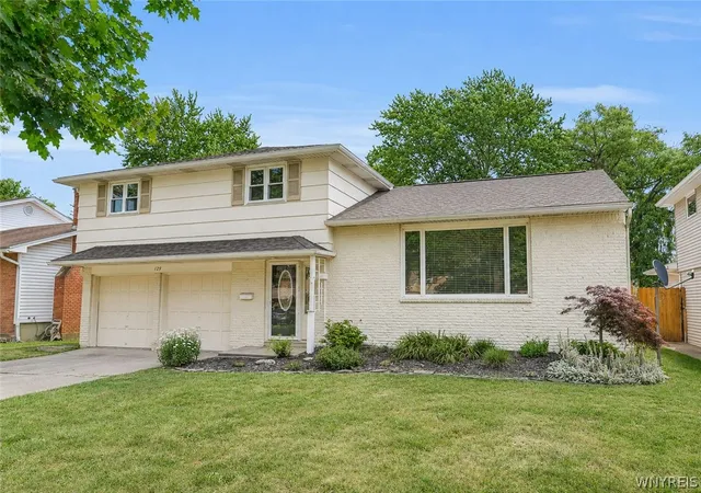 41st image of 129 Ponderosa Dr, Buffalo, NY 14221 | MLS# B1700483