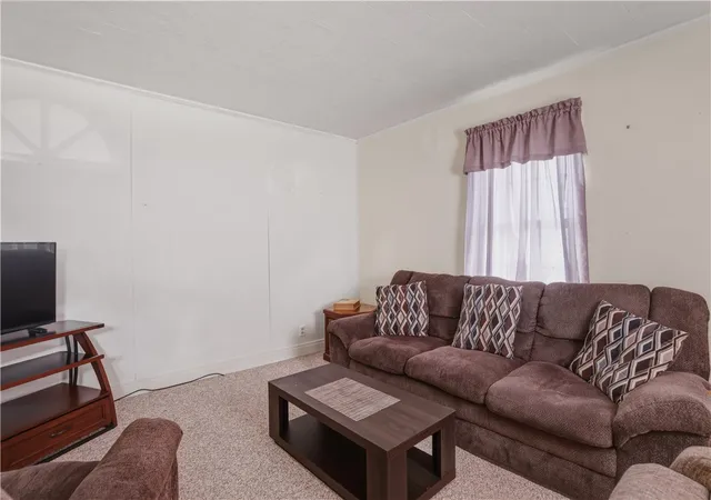 2nd image of 199 Kingsbury Ave, Corning, NY 14830 | MLS# R1688923