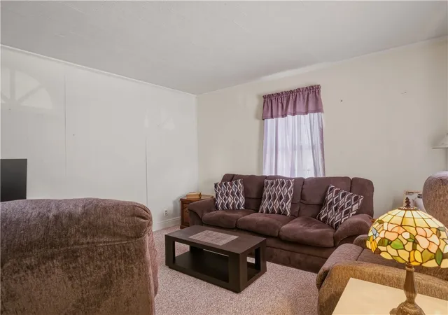 3rd image of 199 Kingsbury Ave, Corning, NY 14830 | MLS# R1688923