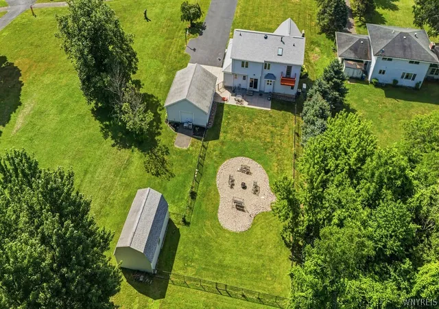 4th image of 535 Pletcher Rd, Lewiston, NY 14092 | MLS# B1700578