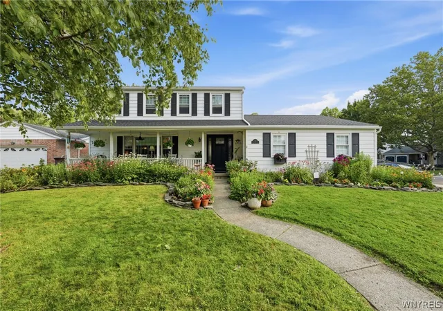 1st image of 53 Willowgrove E, Tonawanda, NY 14150 | MLS# B1700781