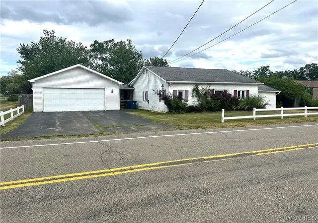 Photo 2 of Sale Pending at 7311 Sweetland Rd, Derby, NY 14047 | MLS# B1700859 | Listing updated on 2026-07-30