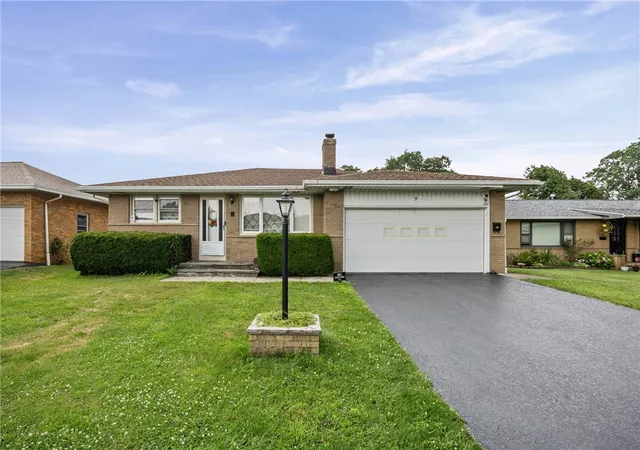 Photo 1 of Single family home for sale at 9 Tarwood Dr, Rochester, NY 14606 | MLS# R1700850 | Listing updated on 2026-08-04