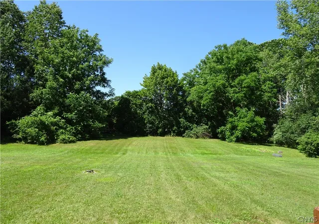 15th image of 133   135 Tuller Rd #133, Syracuse, NY 13212 | MLS# S1700487