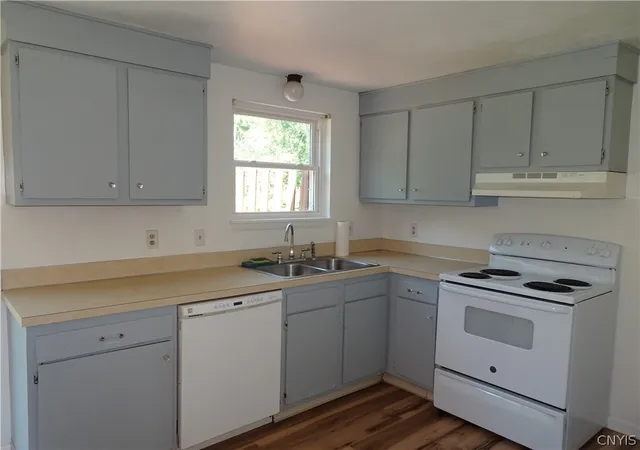 5th image of 133 - 135 Tuller Rd, Syracuse, NY 13212