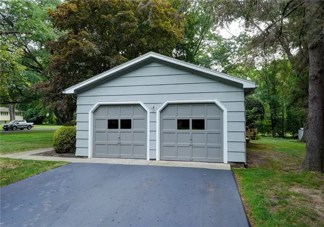 4th image of 63 Callingham Rd, Pittsford, NY 14534 | MLS# R1698654