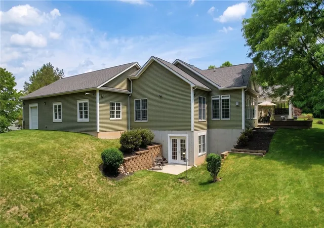 49th image of 898 Bel Arbor Dr, Victor, NY 14564 | MLS# R1699756