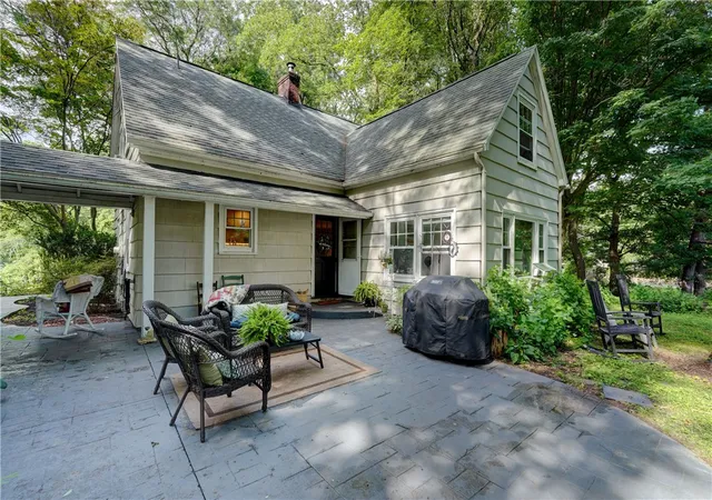 2nd image of 157 Ayrault Rd, Fairport, NY 14450 | MLS# R1700832