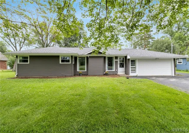 1st image of 597 Alt Blvd, Grand Island, NY 14072 | MLS# B1697224
