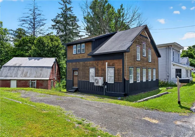 Photo 3 of Single family home for sale at 2560 Erieville Rd, Erieville, NY 13061 | MLS# S1700591 | Listing updated on 2026-07-23