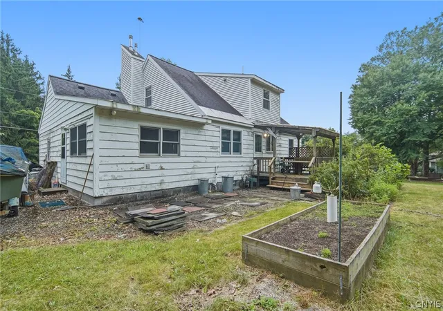 Photo 4 of Sale Pending at 3625 Doyle Rd, Baldwinsville, NY 13027 | MLS# S1699250 | Listing updated on 2026-07-28