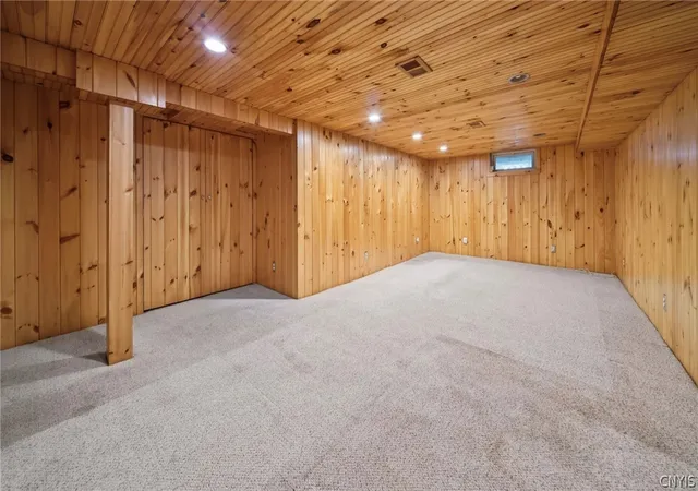 22nd image of 109 Marilyn Ave, Salina, NY 13212 | MLS# S1700913