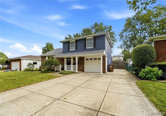 Photo 3 of Sale Pending at 117 Patrice, Buffalo, NY 14221 | MLS# B1700670 | Listing updated on 2026-08-03