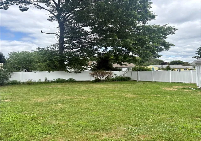Photo 24 of Single family home for sale at 318 Grant St, Elmira, NY 14901 | MLS# R1701049 | Listing updated on 2026-07-31
