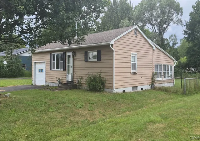 3rd image of 6603 E Taft Rd, East Syracuse, NY 13057 | MLS# S1700646