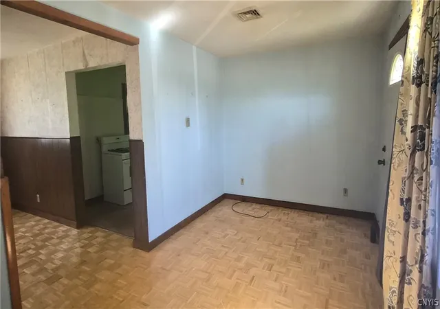 4th image of 6603 E Taft Rd, East Syracuse, NY 13057 | MLS# S1700646