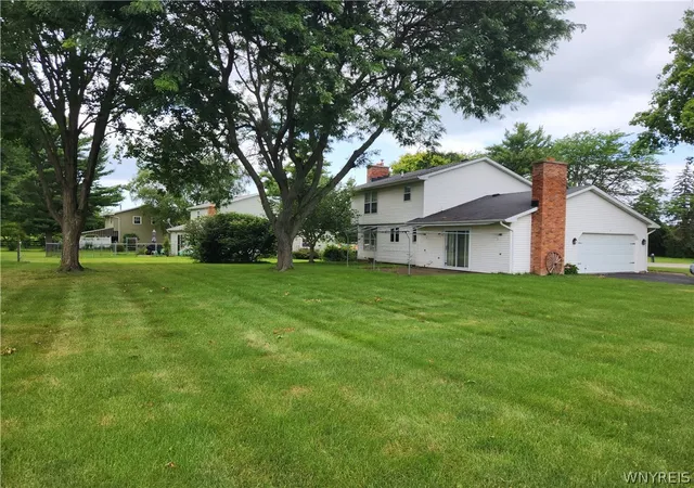 5th image of 816 Lockport Rd, Youngstown, NY 14174 | MLS# B1701066