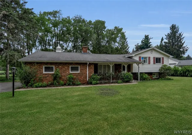 1st image of 5872 Kamner Dr, Clarence Center, NY 14032 | MLS# B1700988