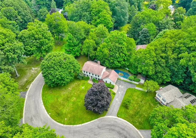 3rd image of 1199 Fox Hollow, Webster, NY 14580 | MLS# R1699960