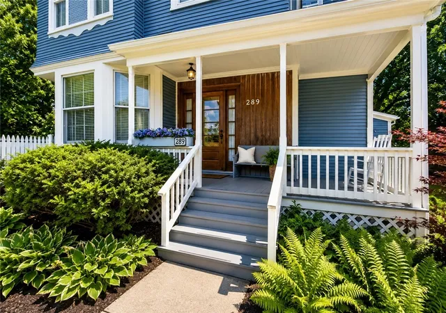 Photo 2 of Single family home for sale at 289 Fall St, Seneca Falls, NY 13148 | MLS# R1700844 | Listing updated on 2026-07-23