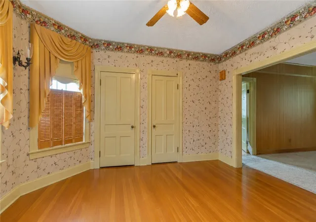 Photo 5 of Single family home for sale at 289 Fall St, Seneca Falls, NY 13148 | MLS# R1700844 | Listing updated on 2026-07-23